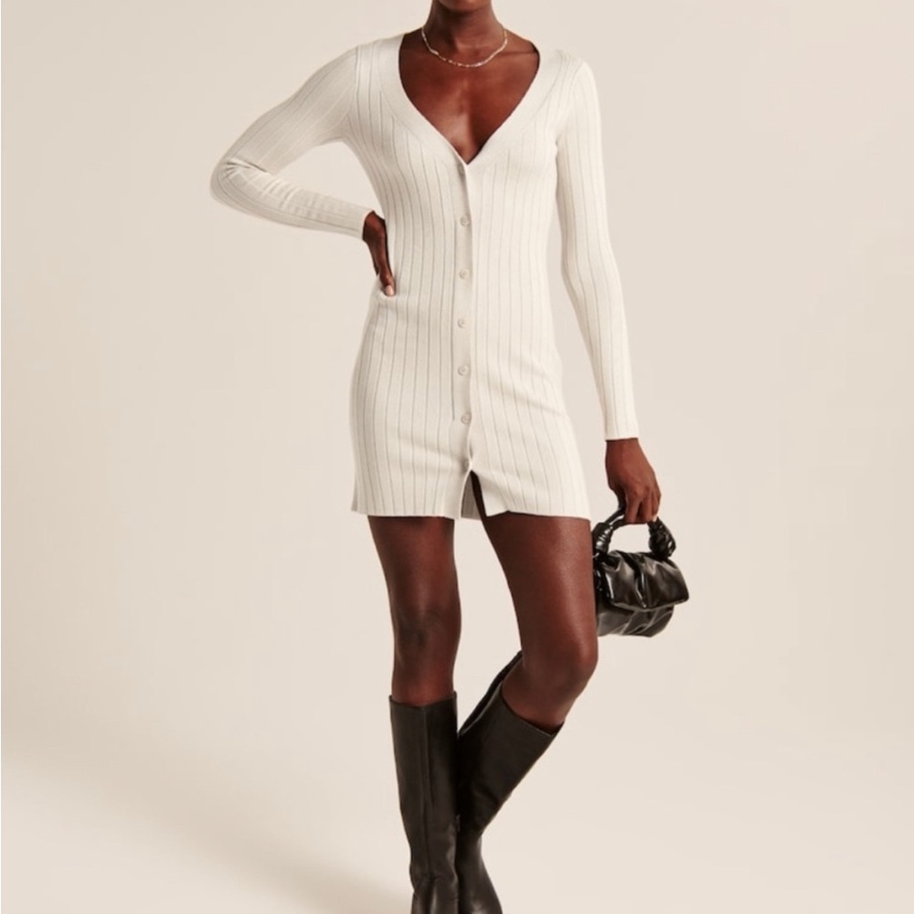Abercrombie Button-Through Deep-V Mini Sweater Dress  - Olive Green Size Small
